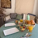 Alojamento de Acomodação e Pequeno-almoço Lone Star House Sainte-Maxime