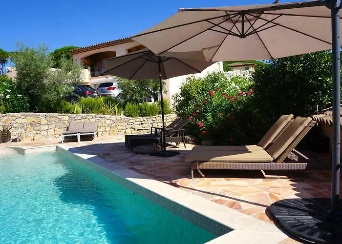 Lone Star House Bed & Breakfast Sainte-Maxime