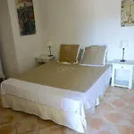 Lone Star House 4*