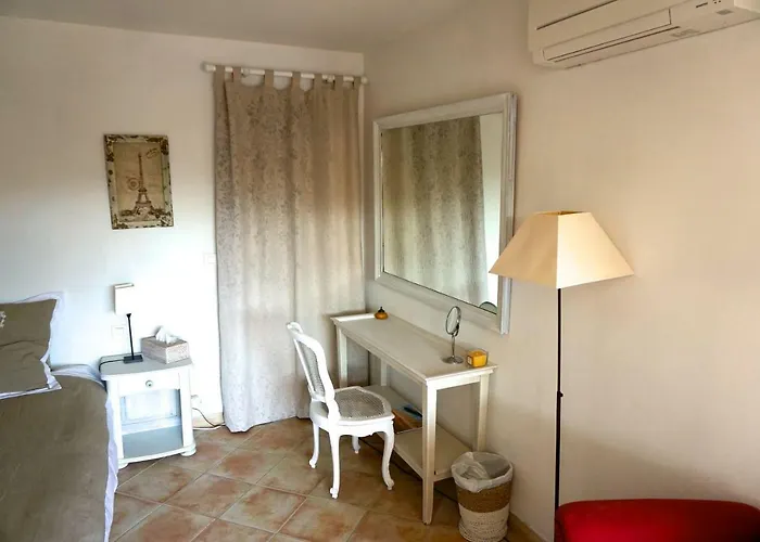 Lone Star House Panzió